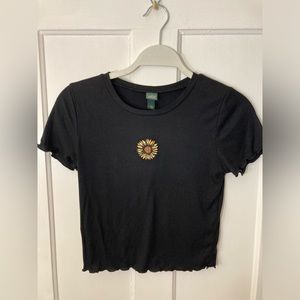 Wild Fable | Sunflower | Lettuce edged | Size: S | Black